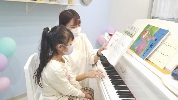 レッスンブログ ソルフェージュって何をするの？ 皆さんこんにちは！ピアノ講師の山田です あっという間に12月、2...続く 2021.12.27