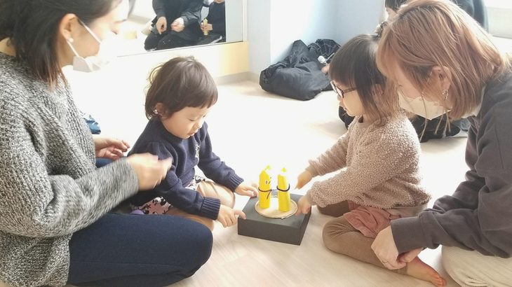レッスンブログ ２０２２年最初のリトミック こんにちは、リトミック講師の中村です 12月は師走と呼びますが、同じように1月も...続く 2022.02.02