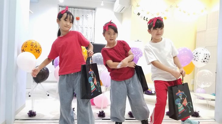 ダンスコース ダンスminiイベント21.9.24 みなさん、こんにちは 受付の佐藤です。 ず～っと、ず～っとお知らせしなければと...続く 2021.12.09