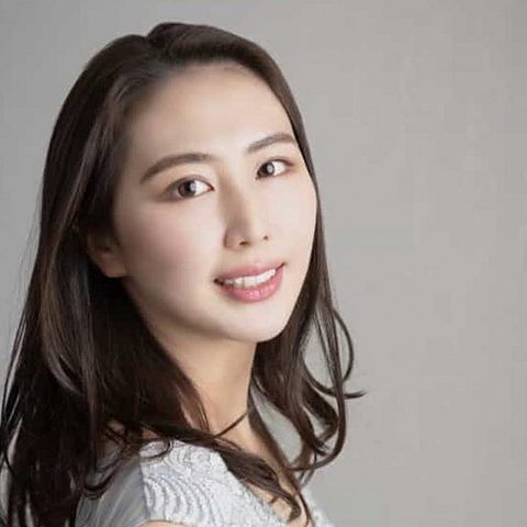 西村 麻友子先生の写真