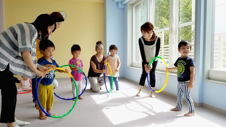 レッスンブログ 秋のリトミックレッスン 皆さまこんにちは リトミック・ポピュラーピアノコースを担当しています中村さく...続く 2018.11.26
