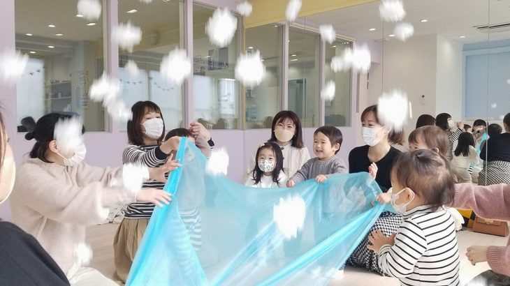 レッスンブログ 雪遊びリトミック❄ 今年は時間の流れがいつにも増して早く感じている、リトミック木曜日担当の中...続く 2022.02.26