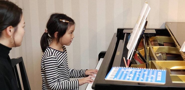 レッスンブログ 【4拍子と3拍子の違い？】小学2年生ピアノレッスン みなさん、こんにちは。 クラシックピアノ担当の田中みずきです。 今年の冬は暖かく...続く 2018.12.03